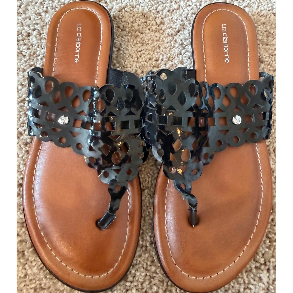 Liz Claiborne‎ Womens Black Patent Laser Cut Thong Sandals Size 7 Flat Slides